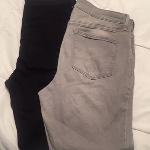 2 pair of old navy jeans as a set